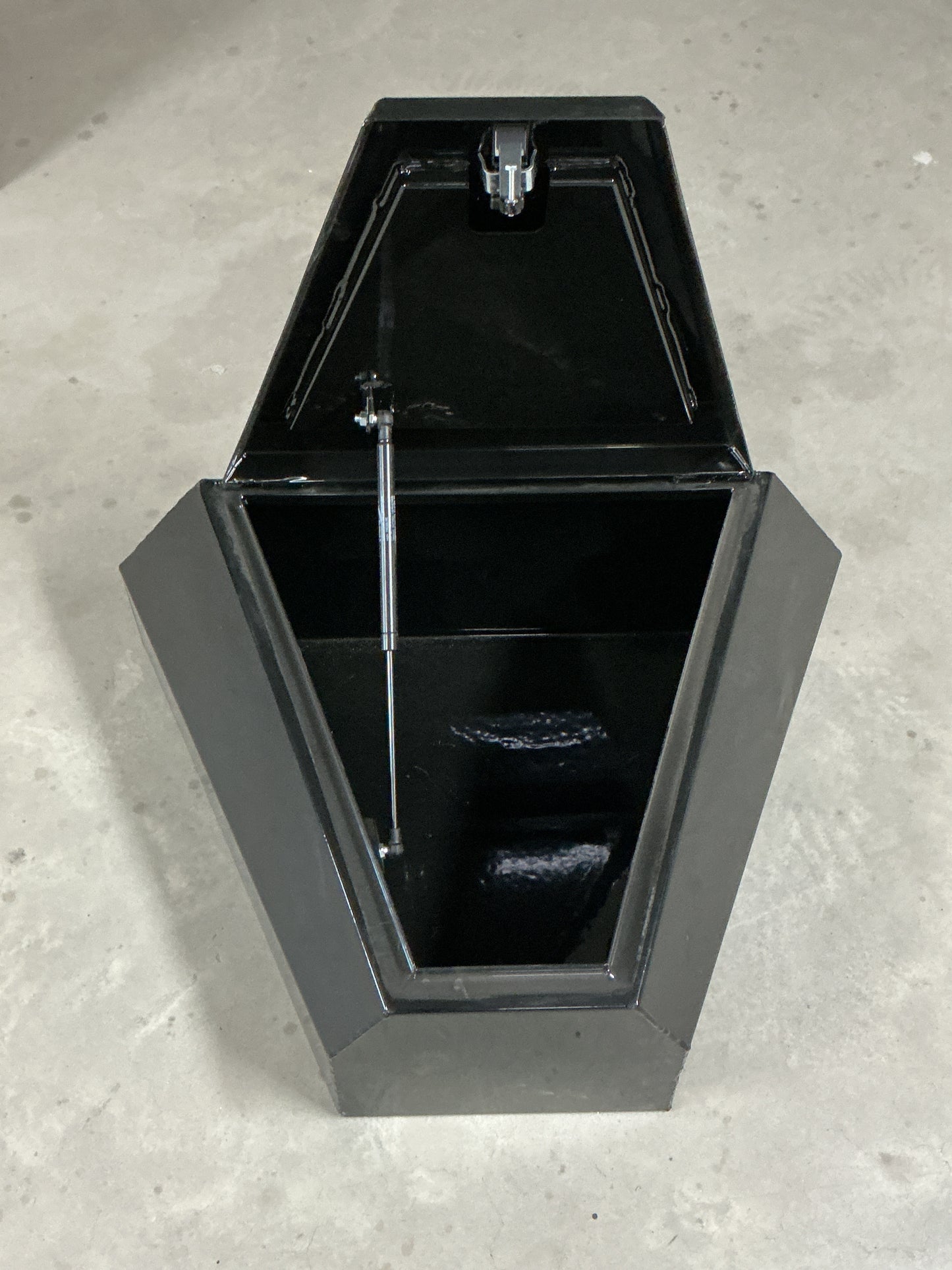 Toolbox for UTX 83" Wide RawMaxx Trailer Jet Black