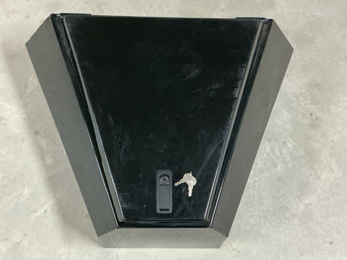 Toolbox for UTX 83" Wide RawMaxx Trailer Jet Black
