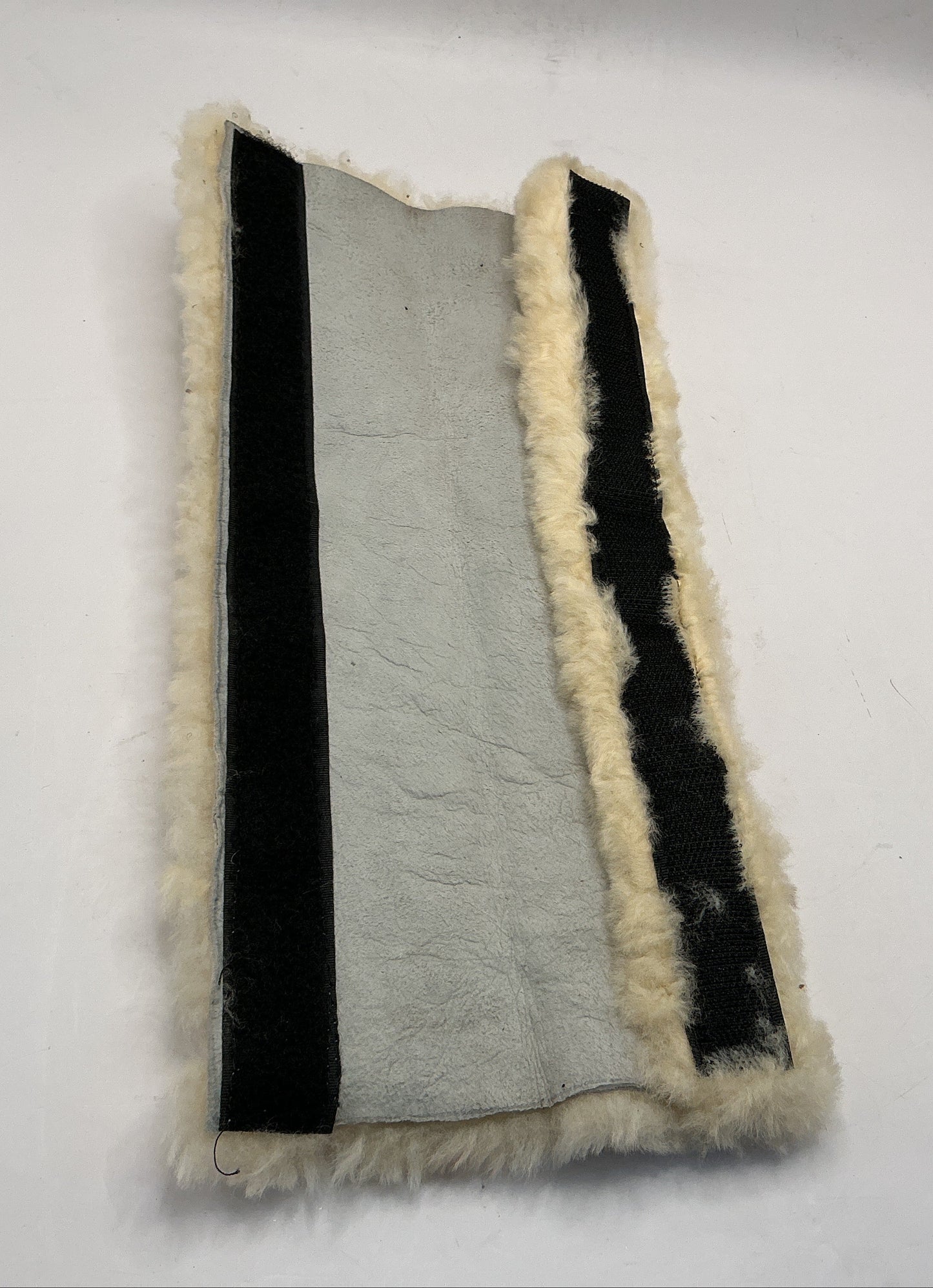 12" SHEEP SKIN W/ VELCRO