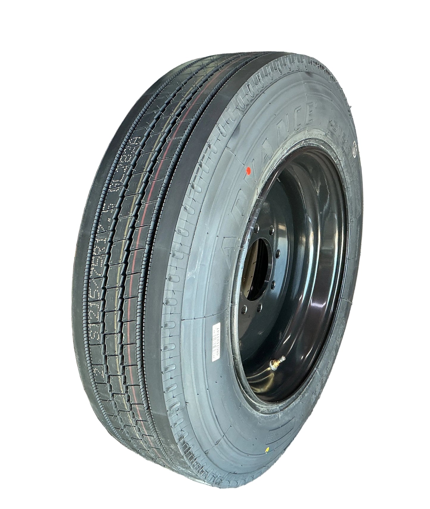 SUPER SINGLE with ADVANCE 215/75 R17.5 16 PLY