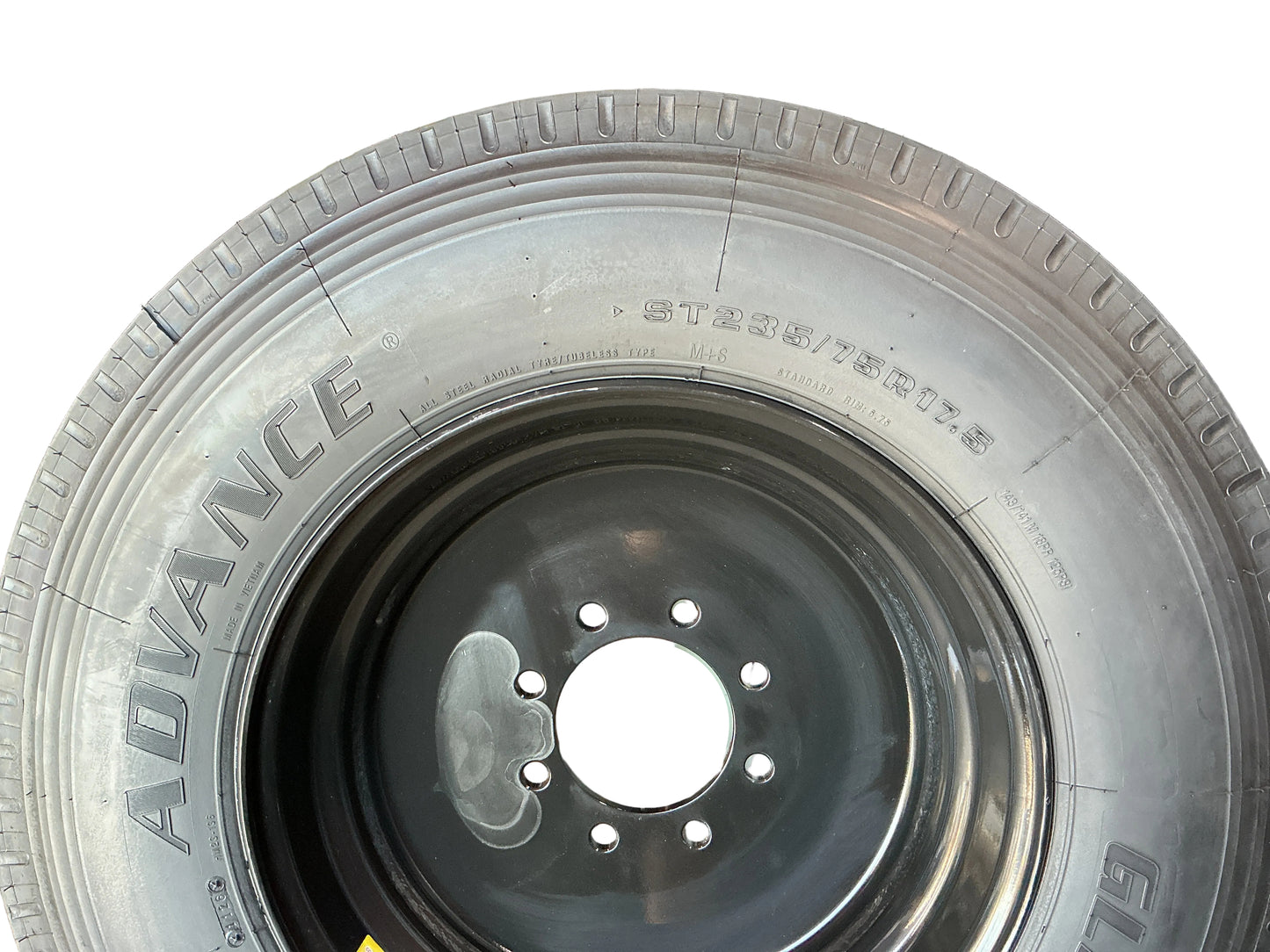 SUPER SINGLE with ADVANCE TIRE 235/75 R17.5 18PLY