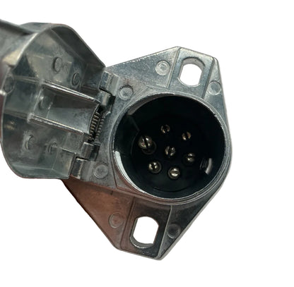7 POLE ROUND PIN DIE CAST PLUG TRUCK END